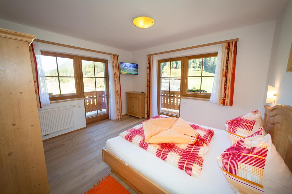 Rojerhof Villa Schladming Ruang foto